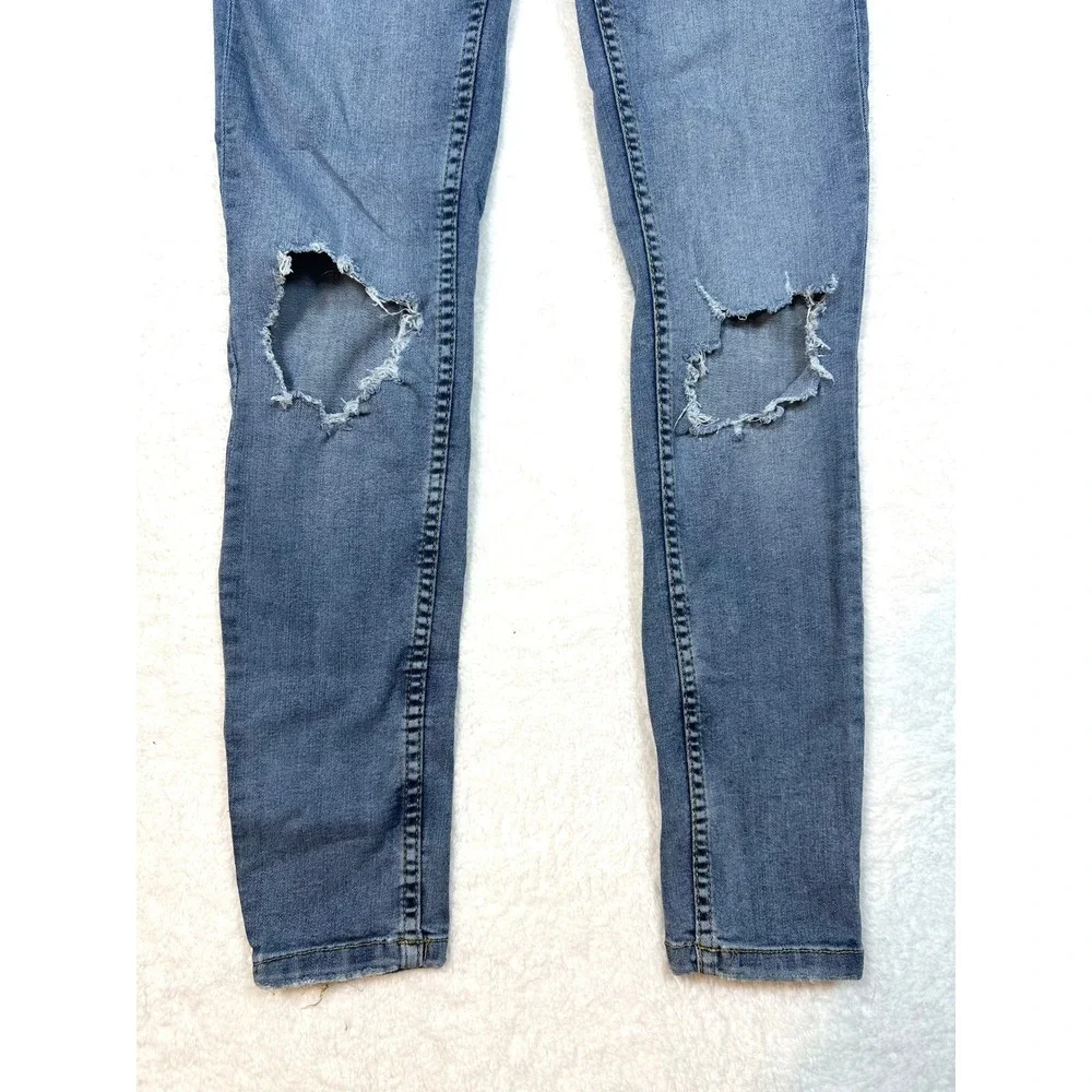 Free People 26 Skinny Stretch denim Urban Outfitters ankle‎ length distressed
